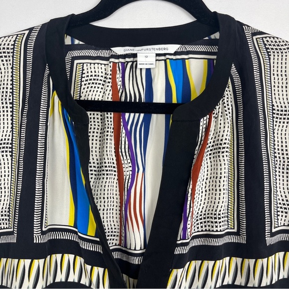 DIANE VON FURSTENBERG Alana Multicolor Geometric Silk Blouse Tunic Top 12 DVF - Picture 5 of 10